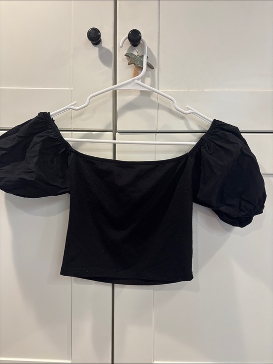 Zara Tops - Zara Black Off-Shoulder Puff Sleeve Crop Top